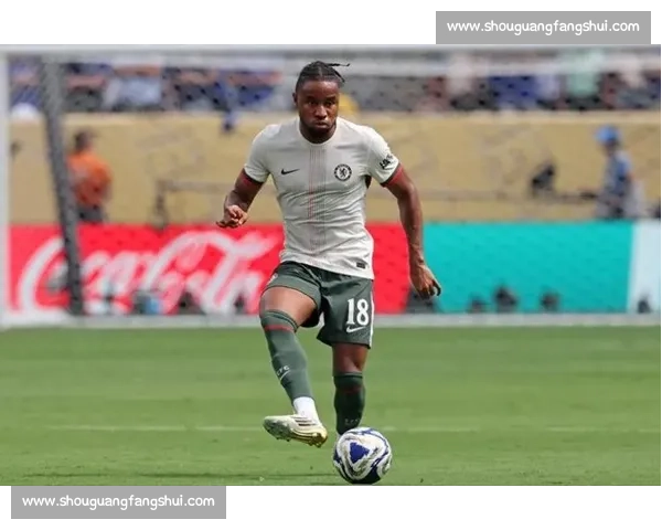 拜仁重启恩昆库追逐:科曼替身降价至 5000 万,埃贝尔力主签约 拜仁重启恩昆库追逐:科曼替身降价至 5000 万,埃贝尔力主签约