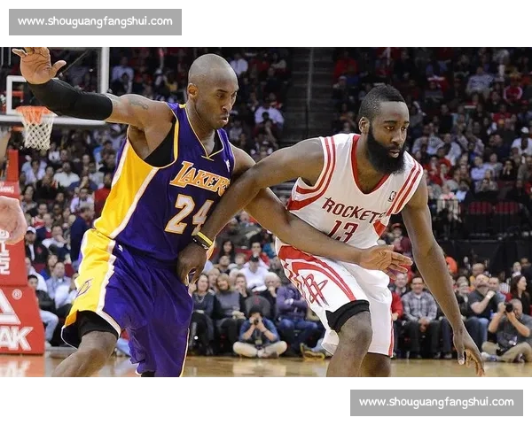 湖人vs热火爱直播高清对决全程解析球星看点与赛前预测实时战报