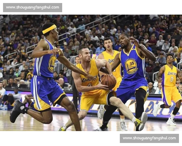 热火对决湖人总决赛腾讯直播全程呈现巅峰对抗精彩瞬间不容错过