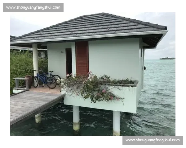 马尔代夫VS波拉波拉终极海岛对决 看完再决定你的蜜月和度假首选 马尔代夫VS波拉波拉终极海岛对决 看完再决定你的蜜月和度假首选